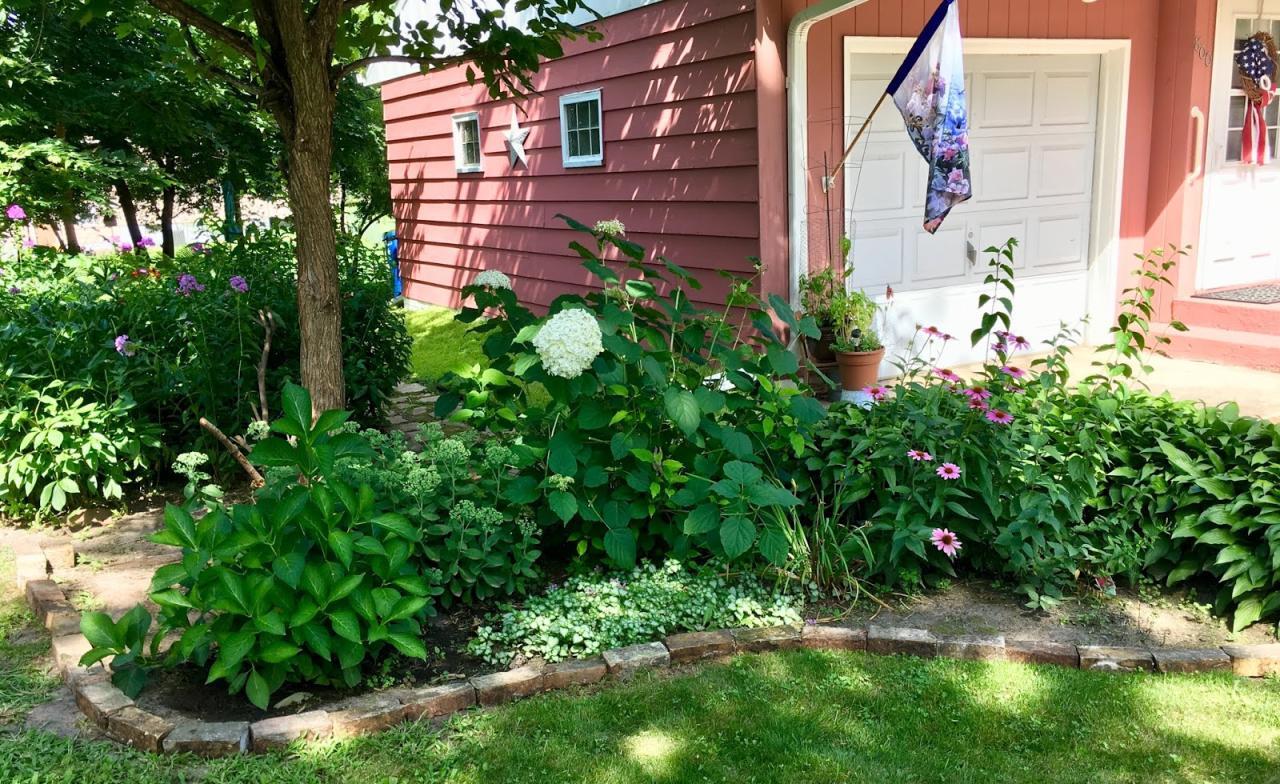 10 Ways to Repurpose Old Bricks - My List of Lists 10 Ways to Repurpose Old Bricks - My List of Lists