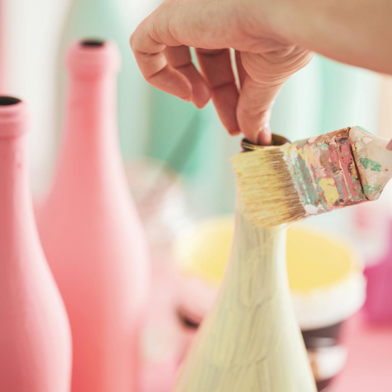 How to paint recycled glass bottles for an easy DIY job | Ideal Home How to paint recycled glass bottles for an easy DIY job | Ideal Home